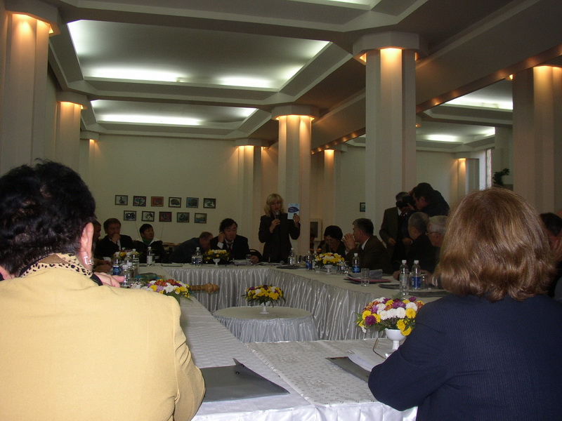 Nevada- Semey round table, 2004